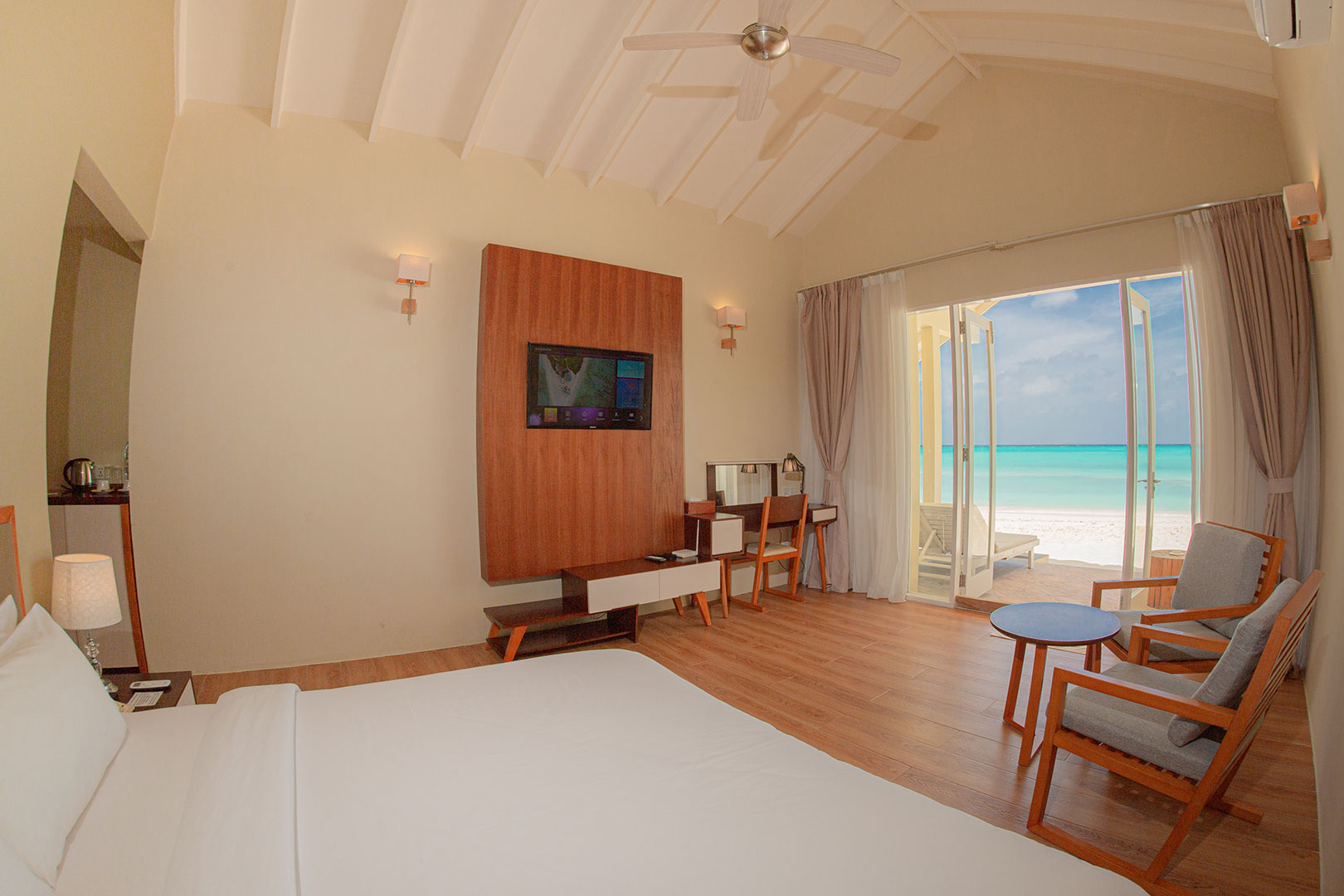 Пляжное бунгало Hondaafushi Island Resort